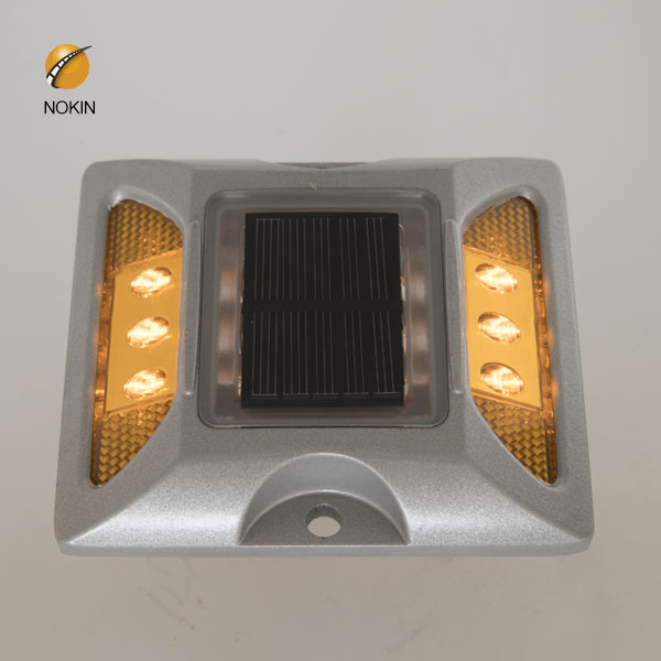 Solar Cat Eyes CE Dock Light For Sale